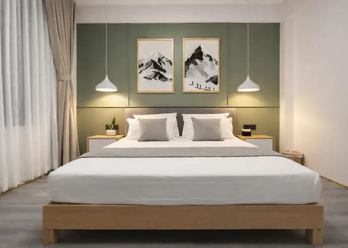 Tiny Living Premium 2 Bedroom In Close To Airport & Thamel Apartment *