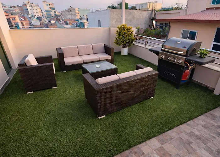 Tiny Living Premium 2 Bedroom In Close To Airport & Thamel Kathmandu